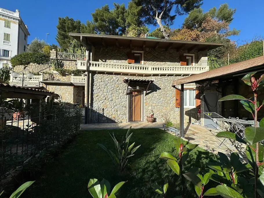 La Maison De Luisa Bordighera 0*,